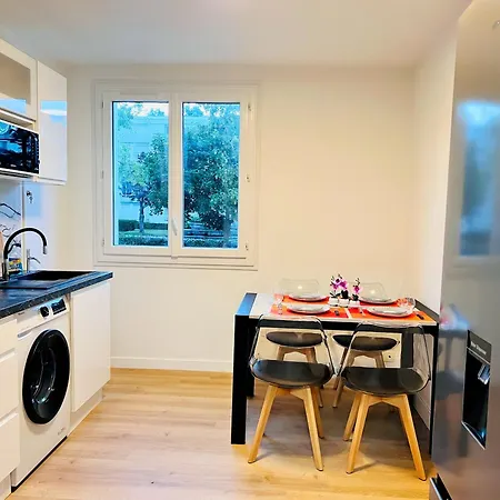 Noza 65m2, Rdc, Parking Gratuit, Nantes Agglo Apartment